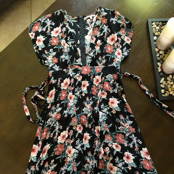 Boho summer dress floral deep V  neck - Picture 3 of 7